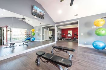 Echelon Park Apartments photo of fitness center